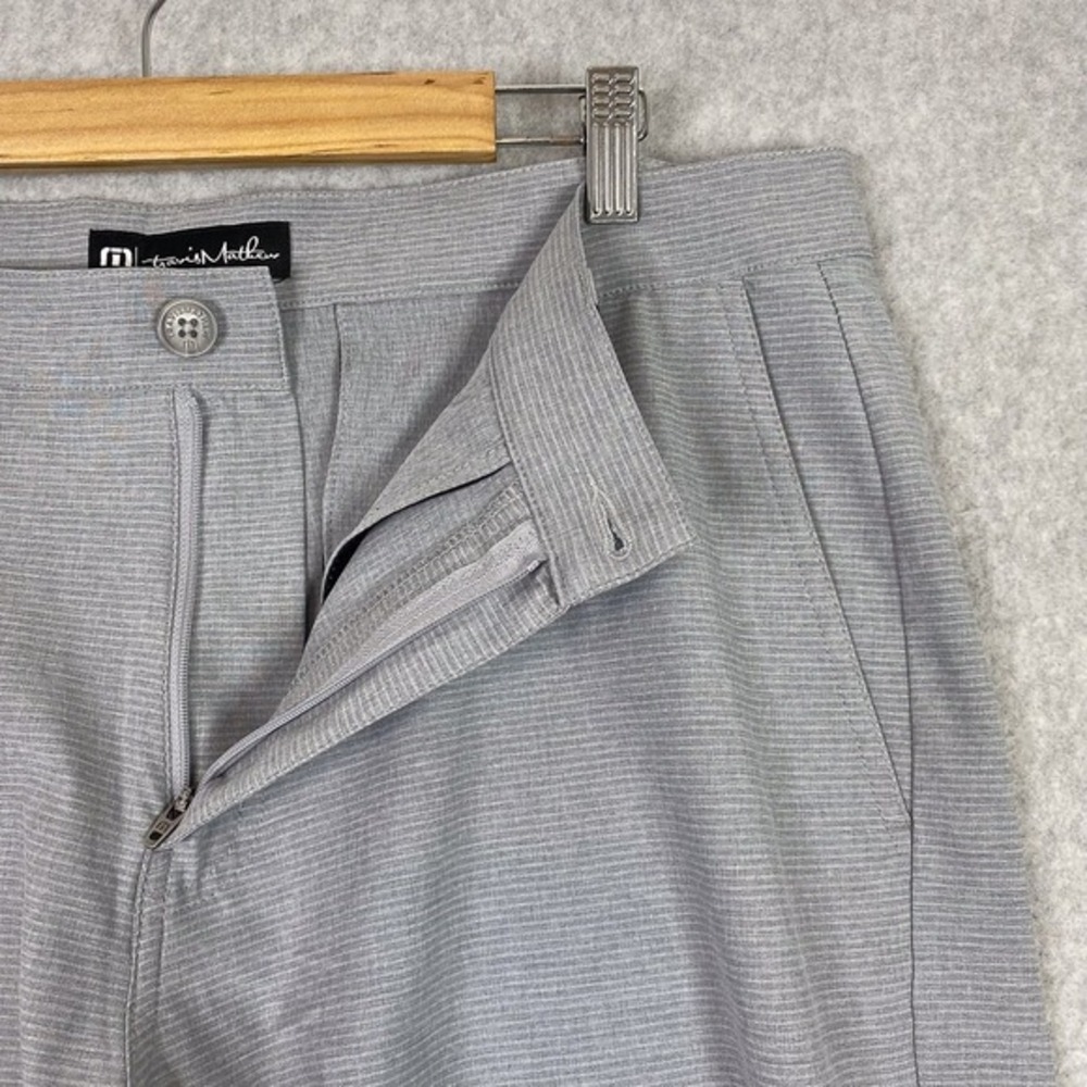 Travis Mathew Shorts Mens 36 Golf Grey Striped Performance Chino - Picture 4 of 7